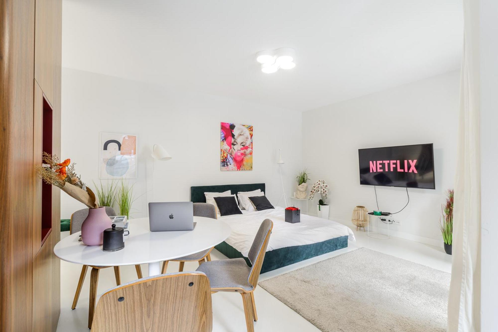 ורשה Lumina Apartment With Parking Near Muzeum Powstania מראה חיצוני תמונה