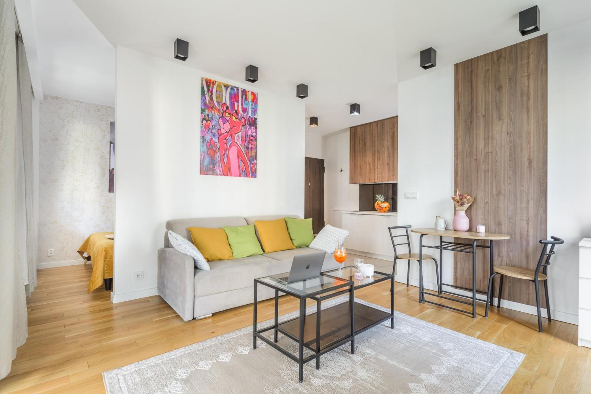ורשה Lumina Apartment With Parking Near Muzeum Powstania מראה חיצוני תמונה