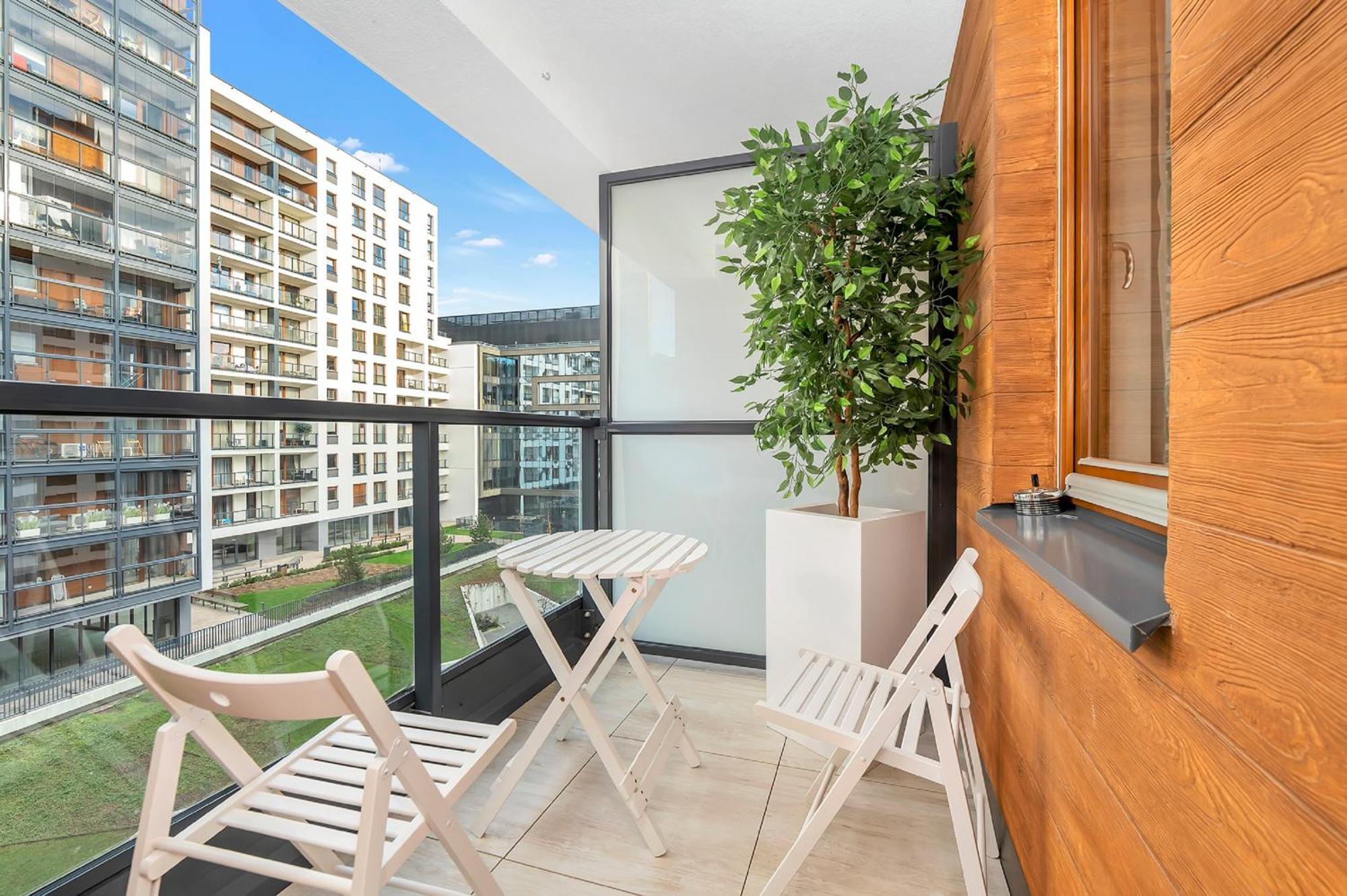 ורשה Lumina Apartment With Parking Near Muzeum Powstania מראה חיצוני תמונה