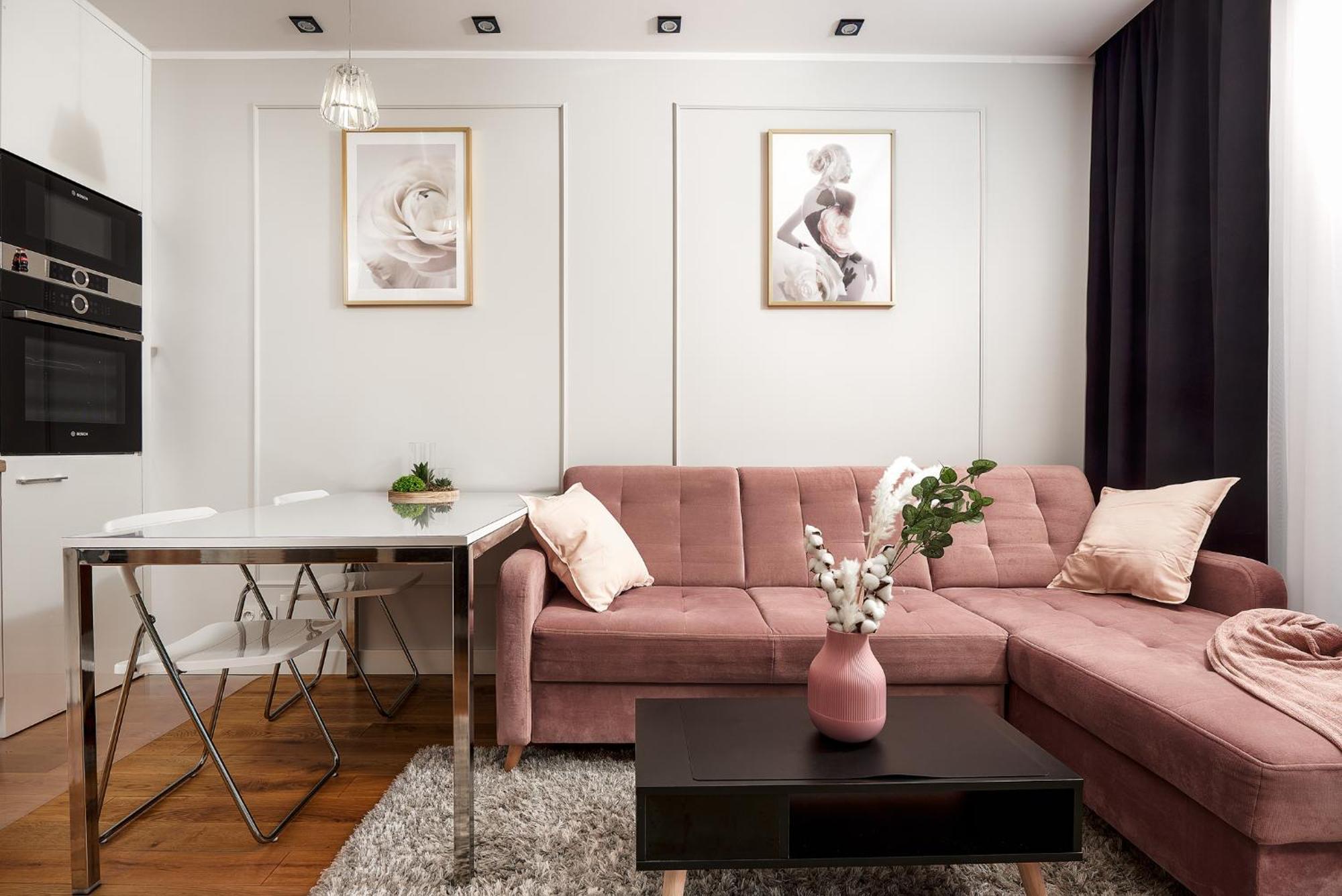 ורשה Lumina Apartment With Parking Near Muzeum Powstania מראה חיצוני תמונה